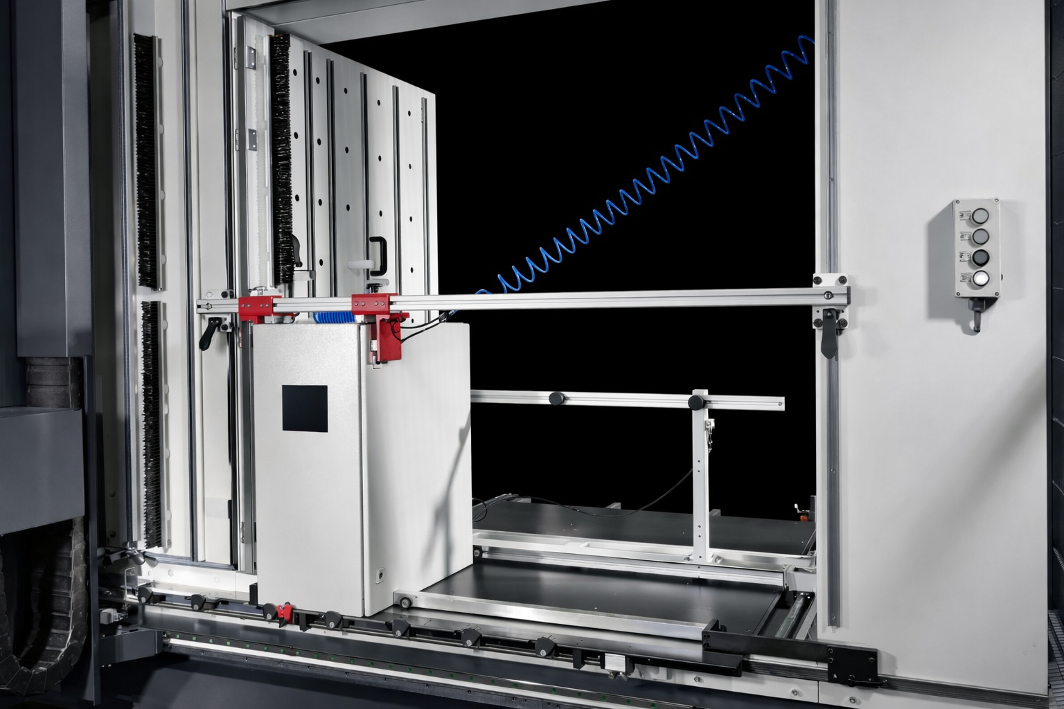 Perforex CNC-Maschine für Gehäusebearbeitung bei EVO Electronic Solutions